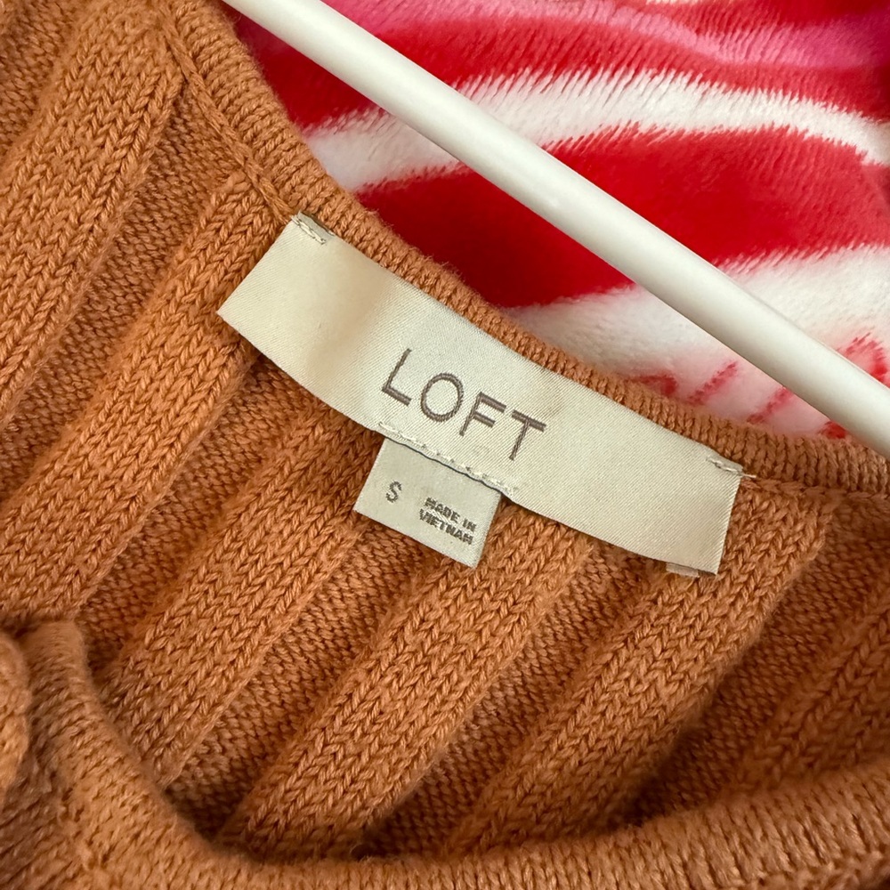 LOFT Terracotta Ribbed Button-Front Top - Picture 6 of 7